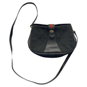 Gucci GG Supreme Messenger Bag